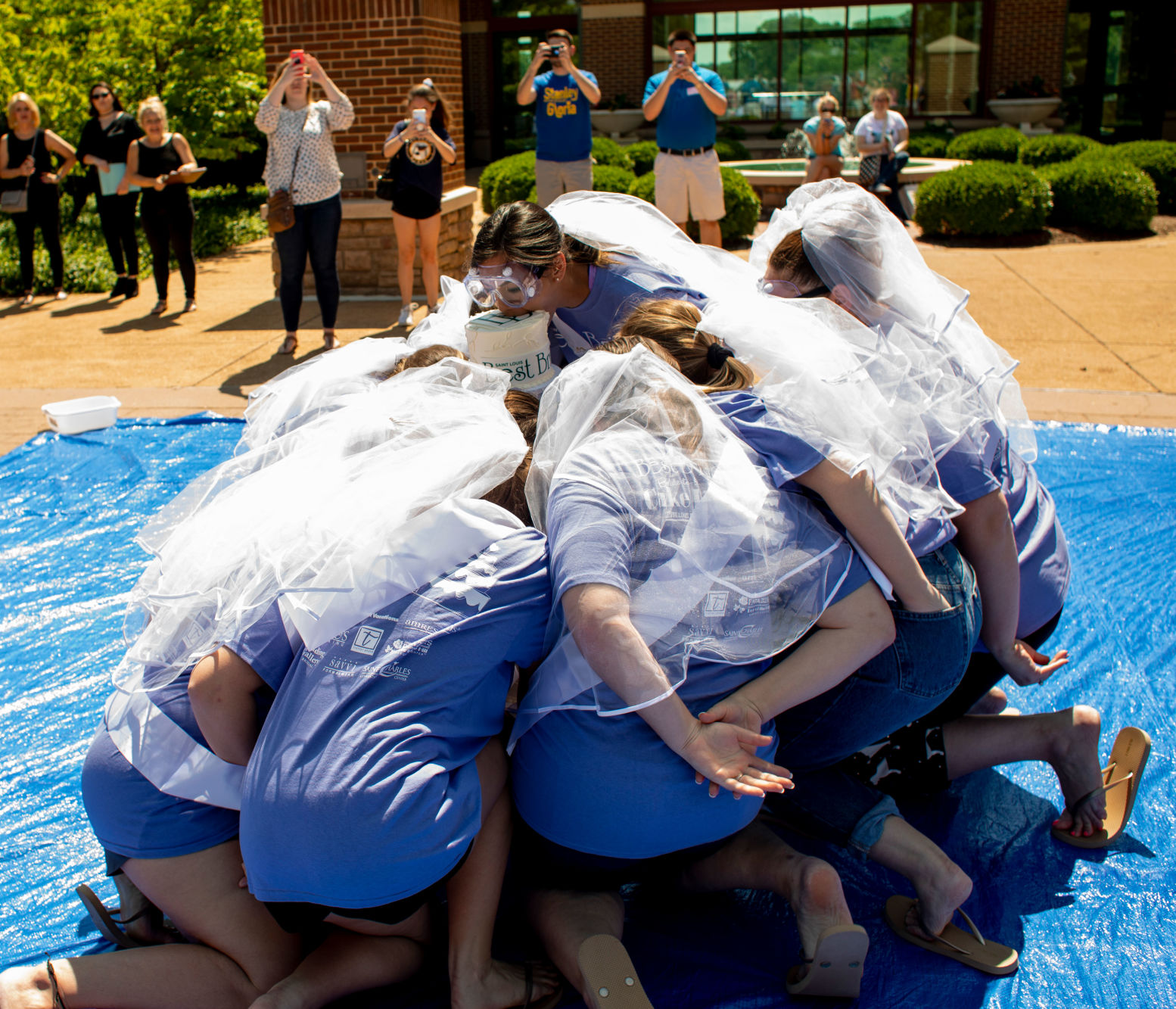 Cake-Dive-Bride-7L5A9330.jpg
